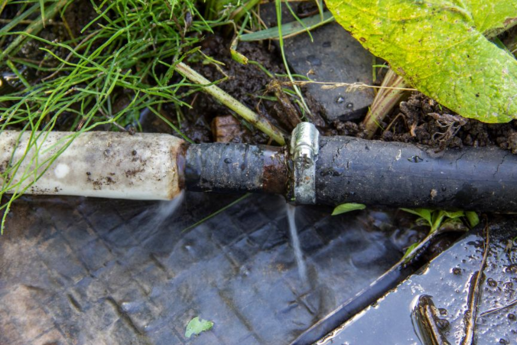 Modern Drip Irrigation for the Garden May Have Malfunctions Like Leaks